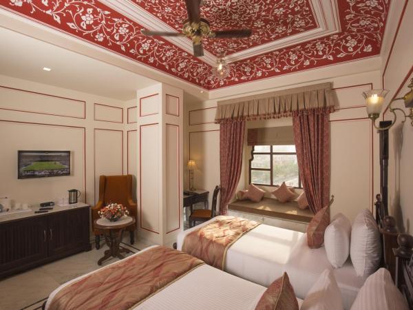 Umaid Haveli-A Heritage Style Hotel & Resort : photo 4 de la chambre chambre royale de luxe