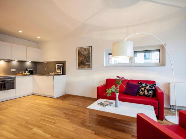 THE FLAG Oskar M. : photo 4 de la chambre studio simple confort - vue sur rivière (lit de 140 cm de large) 