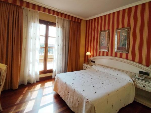 Hotel Conde Ansúrez By Almia Hoteles : photo 2 de la chambre chambre standard lit queen-size