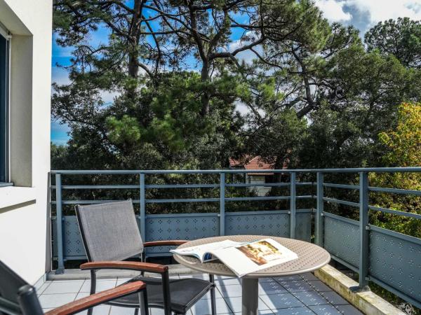 Hotel Le Pavillon Bleu : photo 7 de la chambre junior suite comfort south