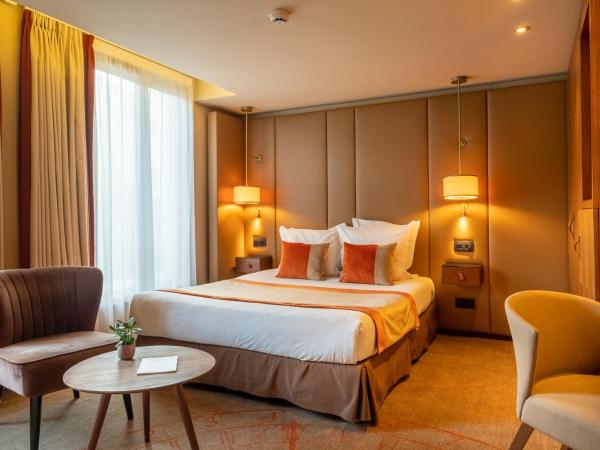 Hôtel La Bourdonnais by Inwood Hotels : photo 3 de la chambre chambre double classique - vue sur tour eiffel