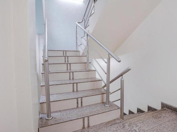 Gandharva Residency Swargate : photo 1 de la chambre chambre deluxe double ou lits jumeaux