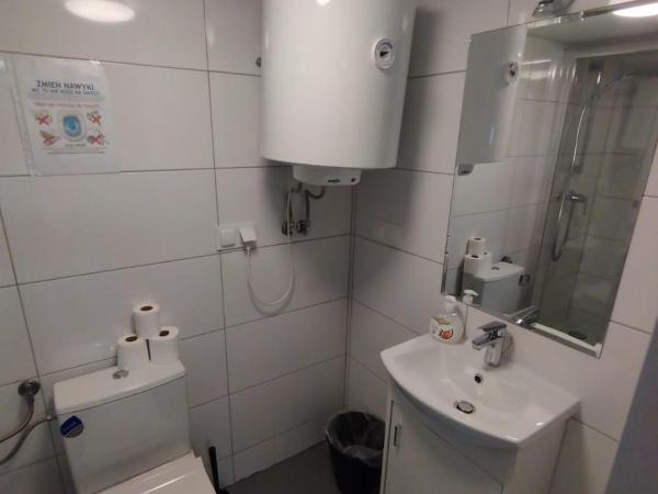 Mia Mia House : photo 5 de la chambre chambre quadruple avec salle de bains privative