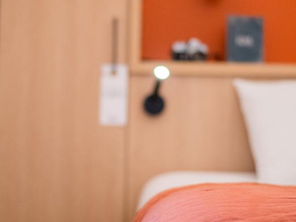 LOLA Boutique Hôtel - Bordeaux Centre : photo 6 de la chambre grande chambre double 