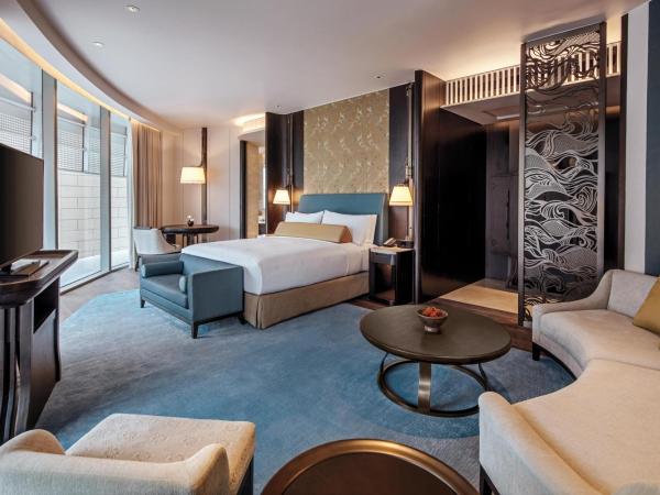 Waldorf Astoria Bangkok : photo 3 de la chambre suite deluxe avec lit king-size