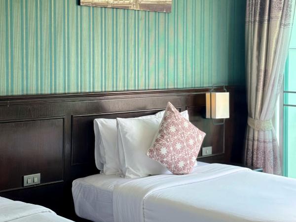 Grand Supicha City Hotel - SHA Plus : photo 5 de la chambre chambre lits jumeaux avec douche 