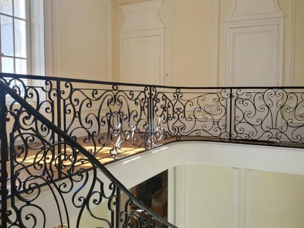 Logis des Tourelles : photo 8 de la chambre chambre triple avec salle de bains privative