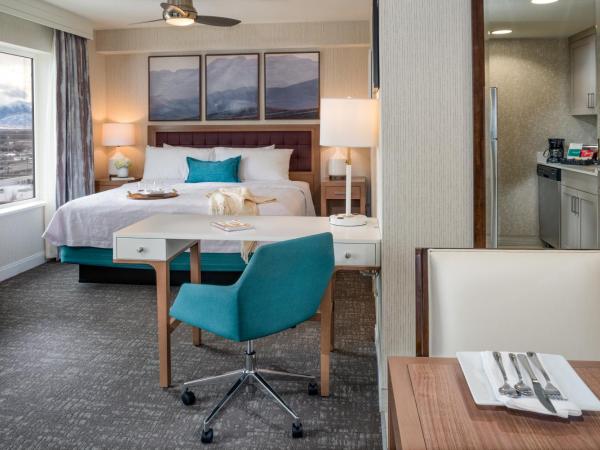 Homewood Suites by Hilton Salt Lake City Downtown : photo 1 de la chambre suite studio lit king-size