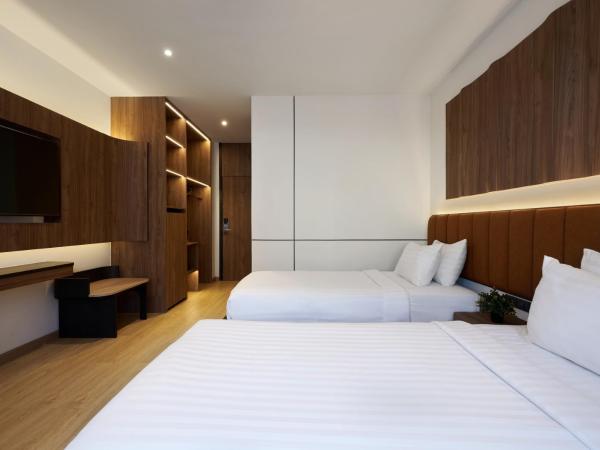 Panmanee Hotel-Newly Renovated : photo 3 de la chambre chambre lits jumeaux standard - bâtiment principal