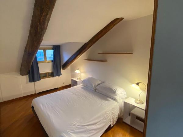 Artua'&Solferino : photo 5 de la chambre suite junior - combles