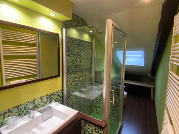 Artua'&Solferino : photo 6 de la chambre suite junior - combles