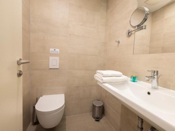 Romana Beach Resort : photo 8 de la chambre deluxe one-bedroom apartment with sea side view