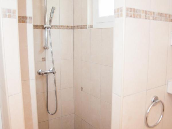 Résidence U Pirellu : photo 4 de la chambre villa confort (4-6 adultes)