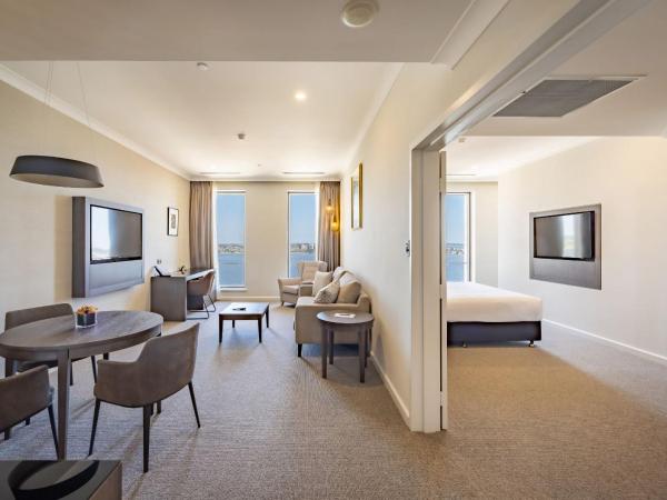 Duxton Hotel Perth : photo 1 de la chambre swan river suite