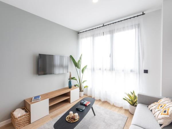 Be Casa - Valdebebas : photo 6 de la chambre appartement avec douche