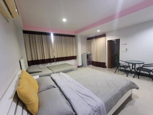 Kaewchantra Mansion : photo 7 de la chambre chambre familiale