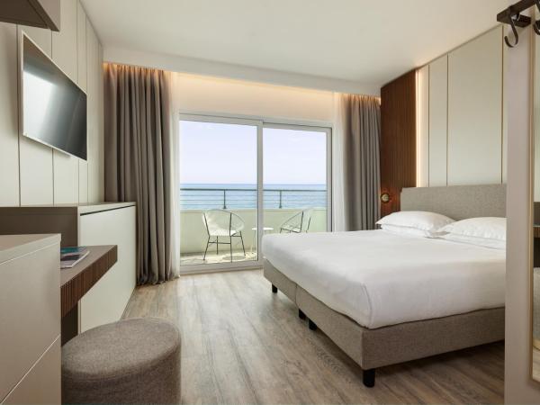 Adriatic Palace Hotel : photo 5 de la chambre chambre double avec lit d'appoint - vue sur mer