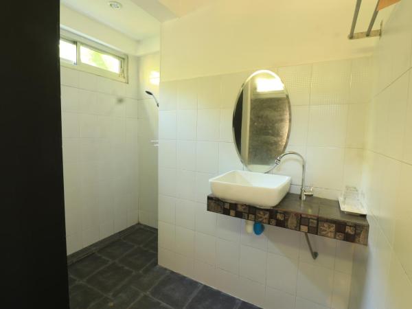 Lazy Republique : photo 5 de la chambre chambre lit king-size standard