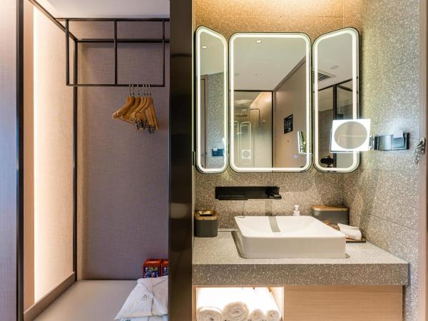 Atour S Hotel Beijing Shangdi Qinghe High Speed Railway Station : photo 5 de la chambre chambre double supérieure avec fenêtre intérieure