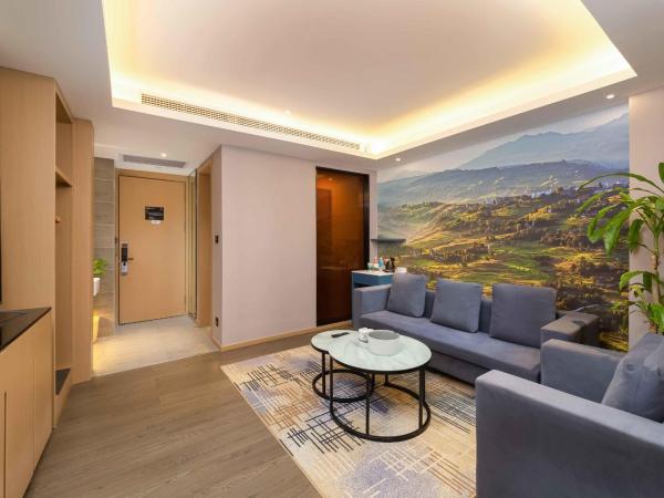 Atour Hotel Chongqing Guanyinqiao Flower Garden : photo 7 de la chambre suite supérieure avec vue