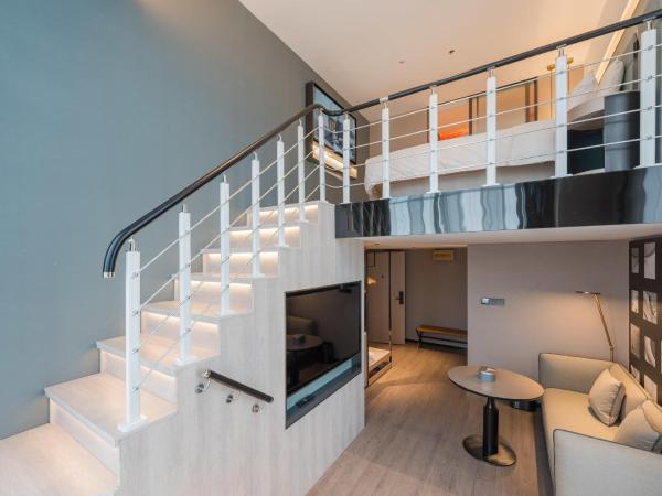 Atour S Hotel Beijing Shangdi Qinghe High Speed Railway Station : photo 4 de la chambre jimu double room with loft style