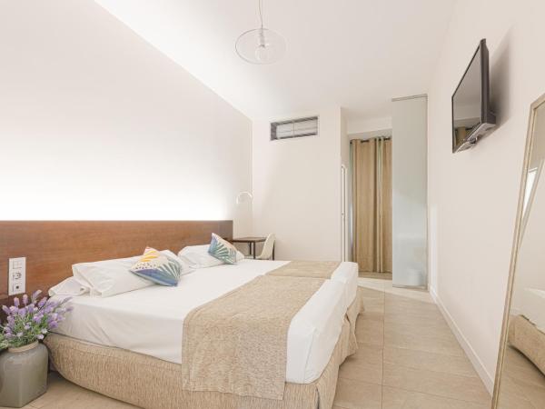 AACR Hotel Monteolivos : photo 3 de la chambre chambre double ou lits jumeaux