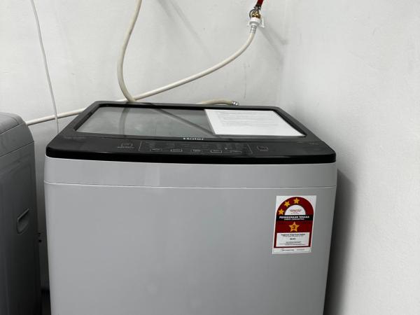 Jiaxin Dormitory-Setia Indah 家馨青年旅宿 : photo 2 de la chambre chambre lits jumeaux avec toilettes communes