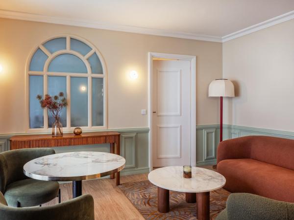 Royal Garden Champs-Élysées : photo 1 de la chambre suite junior