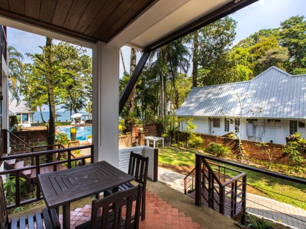 Baansook Resort Koh Chang : photo 5 de la chambre chambre double avec balcon - vue sur mer