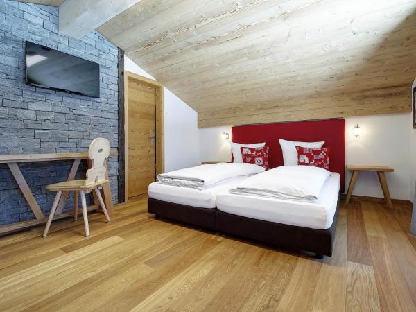 Alpinhotel Bort : photo 2 de la chambre chambre quadruple supérieure