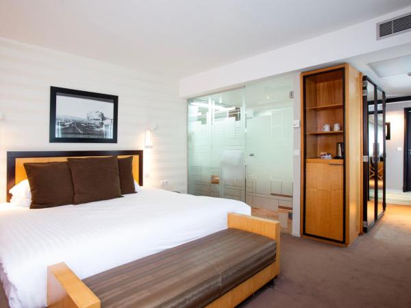 Hotel Lille Euralille - Hilton Affiliate Hotel : photo 7 de la chambre chambre lit king-size