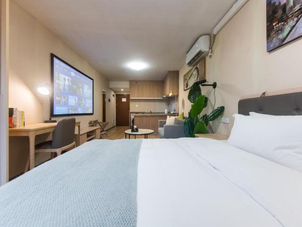 WESU Weisu Service Apartment - Shenzhen University Nanshan Science and Technolog Park : photo 9 de la chambre appartement