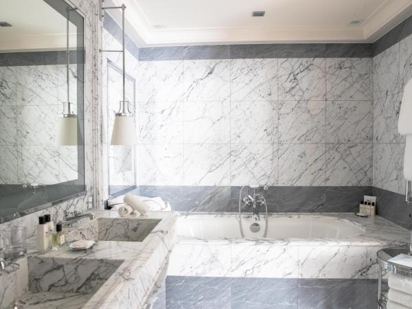 La Réserve Paris Hotel & Spa : photo 4 de la chambre suite junior prestige