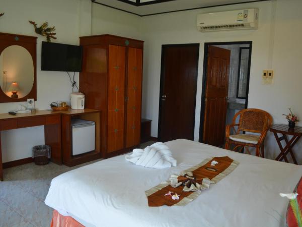 Lanta IL Mare Beach Resort : photo 7 de la chambre chambre double deluxe - vue sur mer