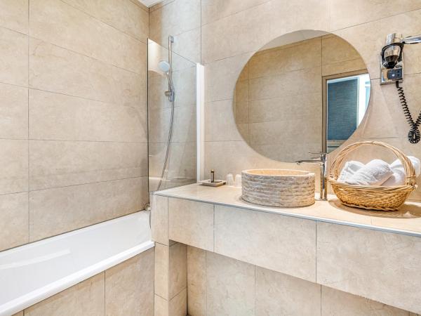 Hôtel Terminus : photo 5 de la chambre chambre double standard