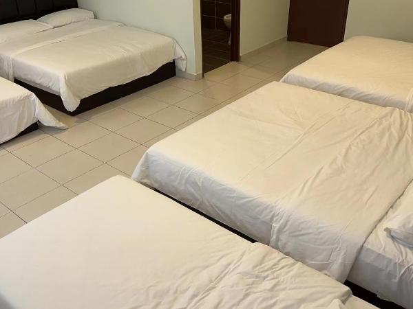 The Glorious Straits Hotel : photo 4 de la chambre chambre familiale