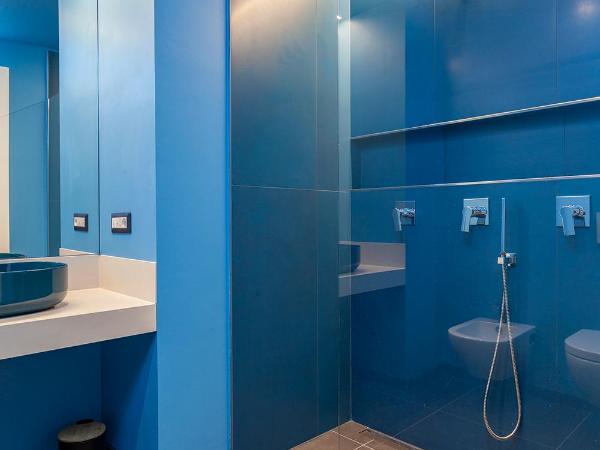 Le Texture Premium Rooms Duomo-Cordusio : photo 7 de la chambre chambre lit queen-size avec baignoire spa