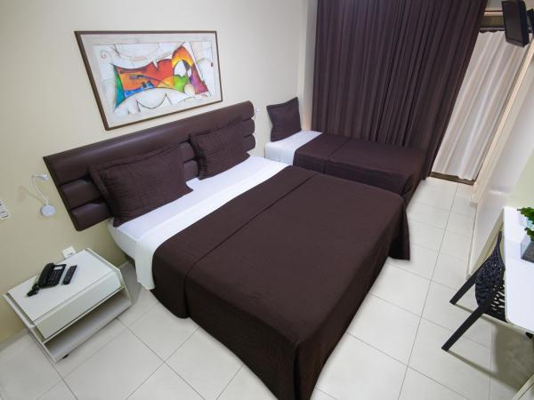 Hotel Nacional Inn Rio Copacabana : photo 1 de la chambre chambre triple de luxe