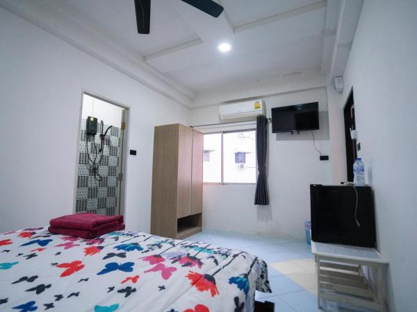 Splash Bar and Guesthouse : photo 2 de la chambre chambre double