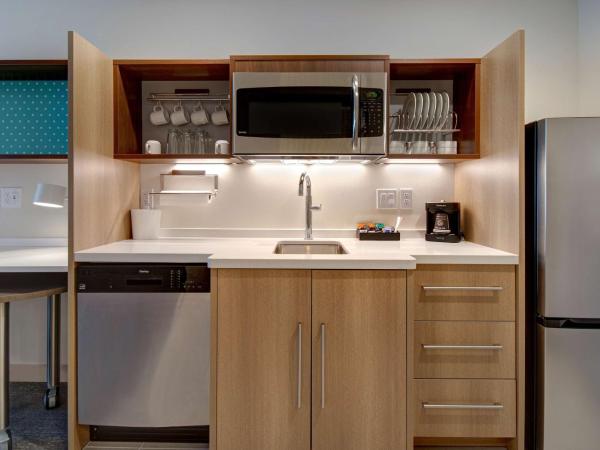 Home2 Suites By Hilton Las Vegas North : photo 9 de la chambre suite studio lit king-size