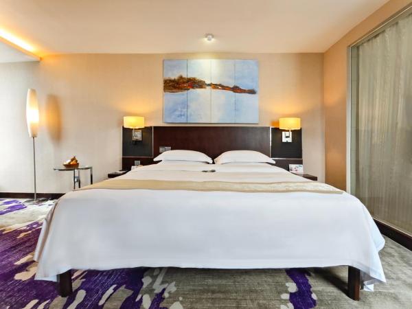 The Pavilion Century Tower (Huaqiang NorthBusiness Zone) : photo 3 de la chambre chambre lit queen-size deluxe