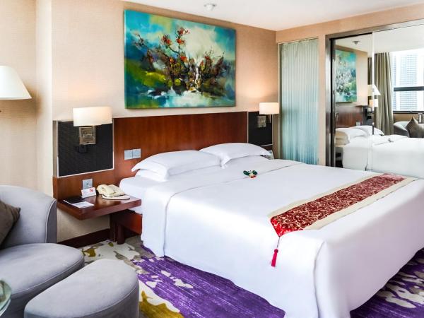 The Pavilion Century Tower (Huaqiang NorthBusiness Zone) : photo 2 de la chambre suite affaires