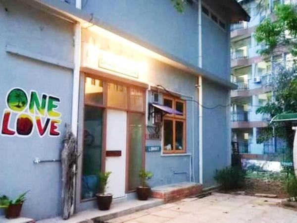 Bagan Pinang Guest House : photo 5 de la chambre chambre quadruple