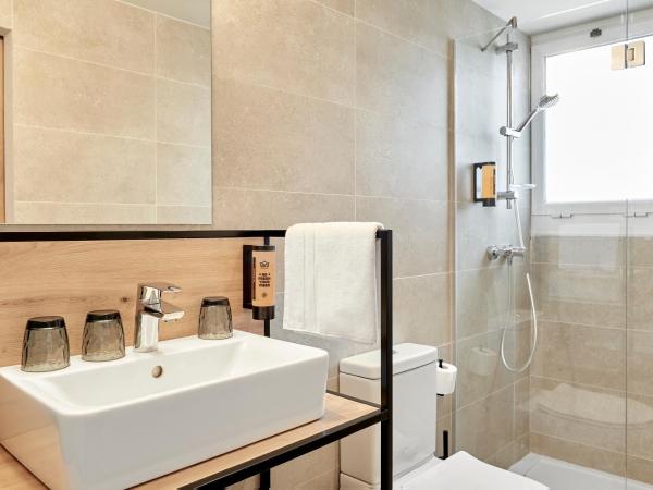 tent Lloret de Mar : photo 4 de la chambre chambre double avec terrasse et brunch à volonté