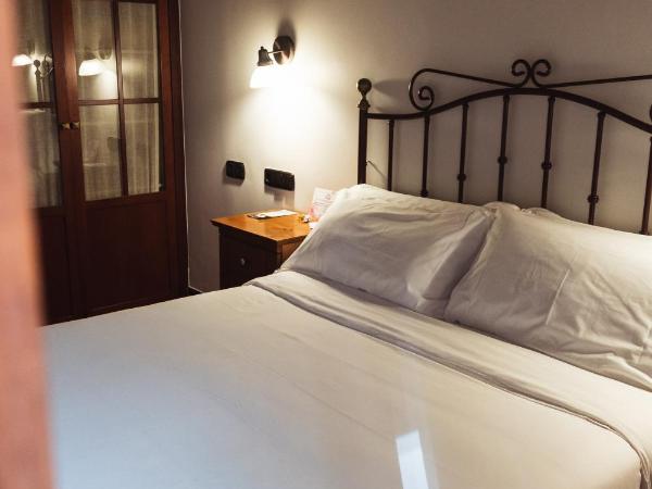 San Sebastián DOT Rooms : photo 5 de la chambre chambre double avec salle de bains commune