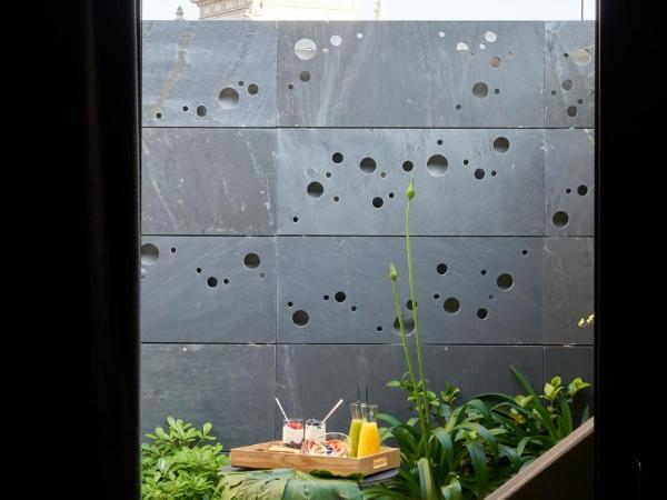 Hotel Regina : photo 5 de la chambre chambre penthouse avec terrasse et jacuzzi