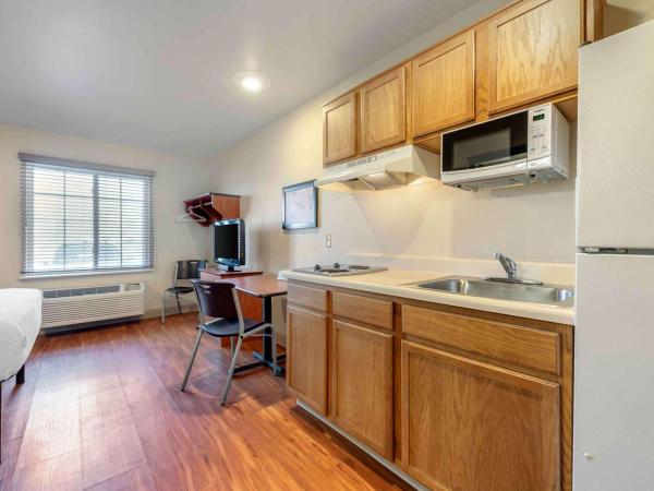 Extended Stay America Select Suites - Colorado Springs - Airport : photo 5 de la chambre chambre double standard - non-fumeurs