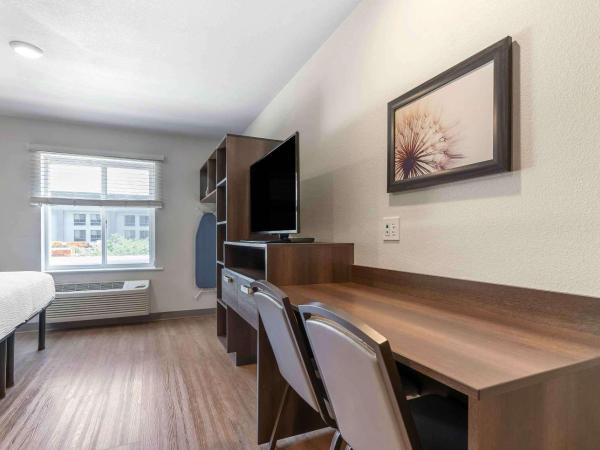 Extended Stay America Suites - Portland - East : photo 3 de la chambre chambre lit king-size