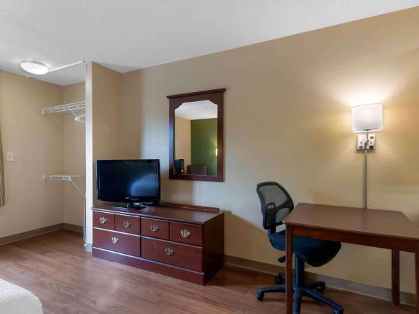 Extended Stay America Suites - Atlanta - Perimeter - Crestline : photo 3 de la chambre studio lit queen-size - non-fumeurs