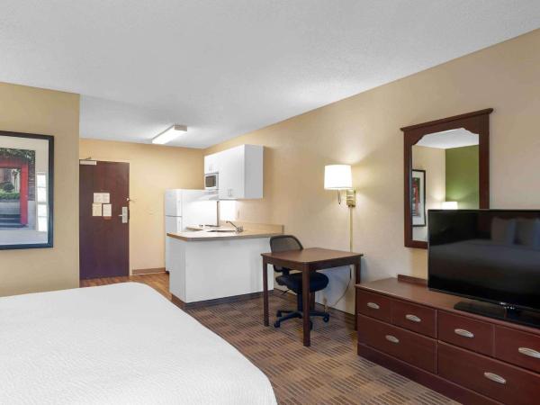 Extended Stay America Suites - Jacksonville - Riverwalk - Convention Center : photo 3 de la chambre studio lit king-size - non-fumeurs